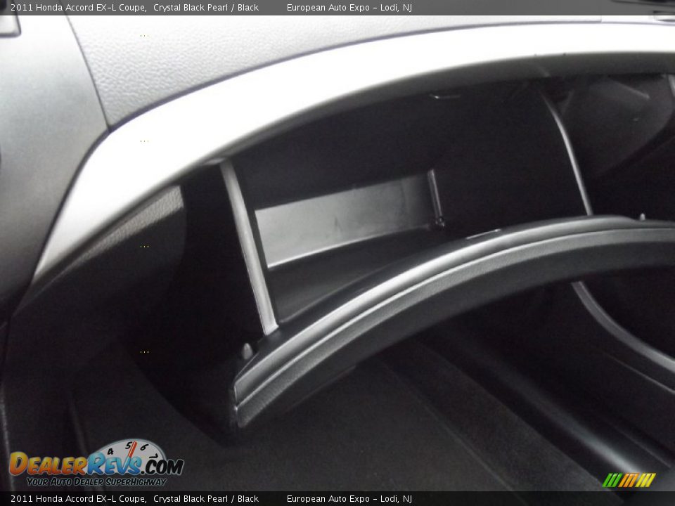 2011 Honda Accord EX-L Coupe Crystal Black Pearl / Black Photo #29