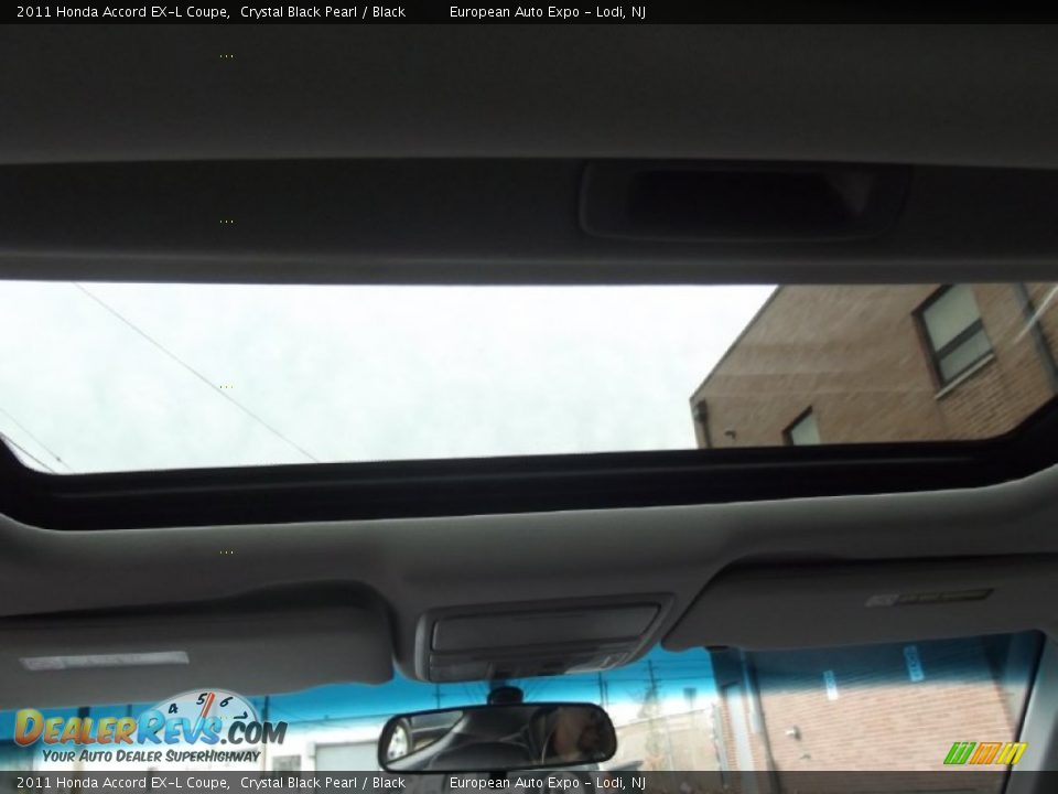 2011 Honda Accord EX-L Coupe Crystal Black Pearl / Black Photo #31