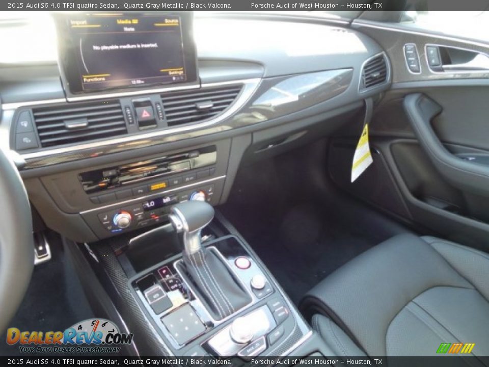 2015 Audi S6 4.0 TFSI quattro Sedan Quartz Gray Metallic / Black Valcona Photo #14