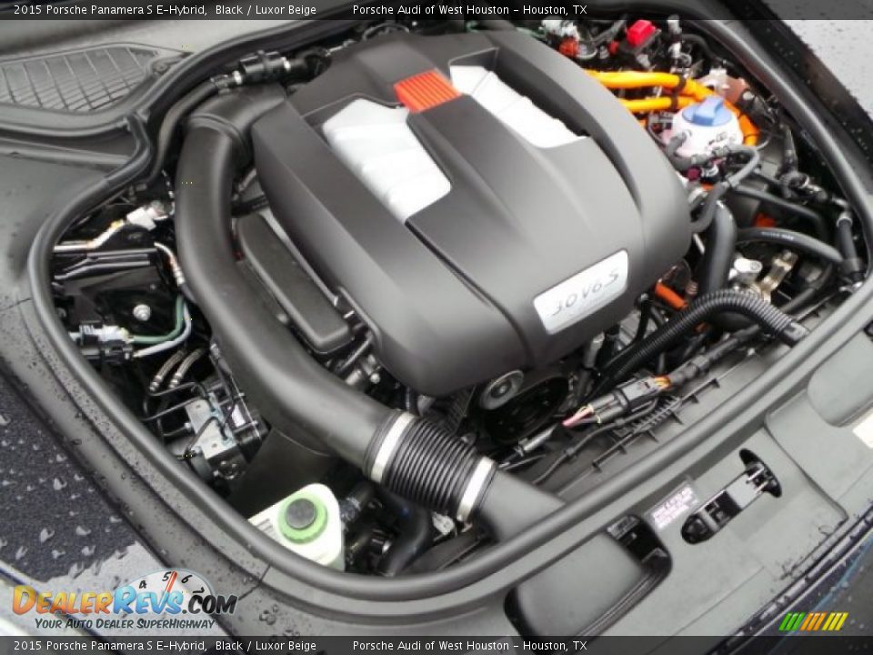 2015 Porsche Panamera S E-Hybrid 3.0 Liter E-Hybrid DFI Supercharged DOHC 24-Valve VVT V6 Gasoline/Electric Plug-In Hybrid Engine Photo #30