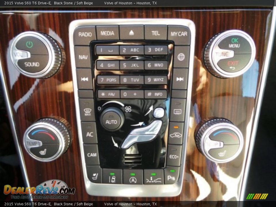 Controls of 2015 Volvo S60 T6 Drive-E Photo #17
