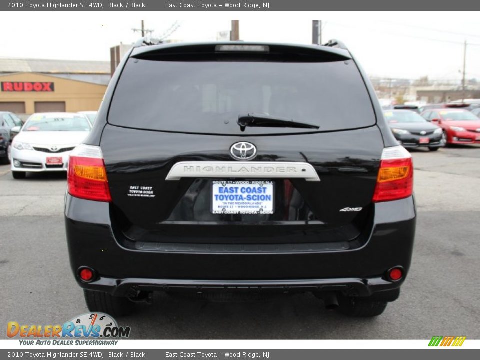 2010 Toyota Highlander SE 4WD Black / Black Photo #4