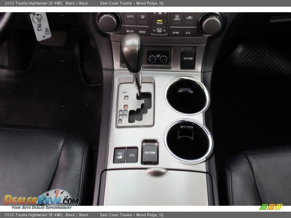 2010 Toyota Highlander SE 4WD Black / Black Photo #17