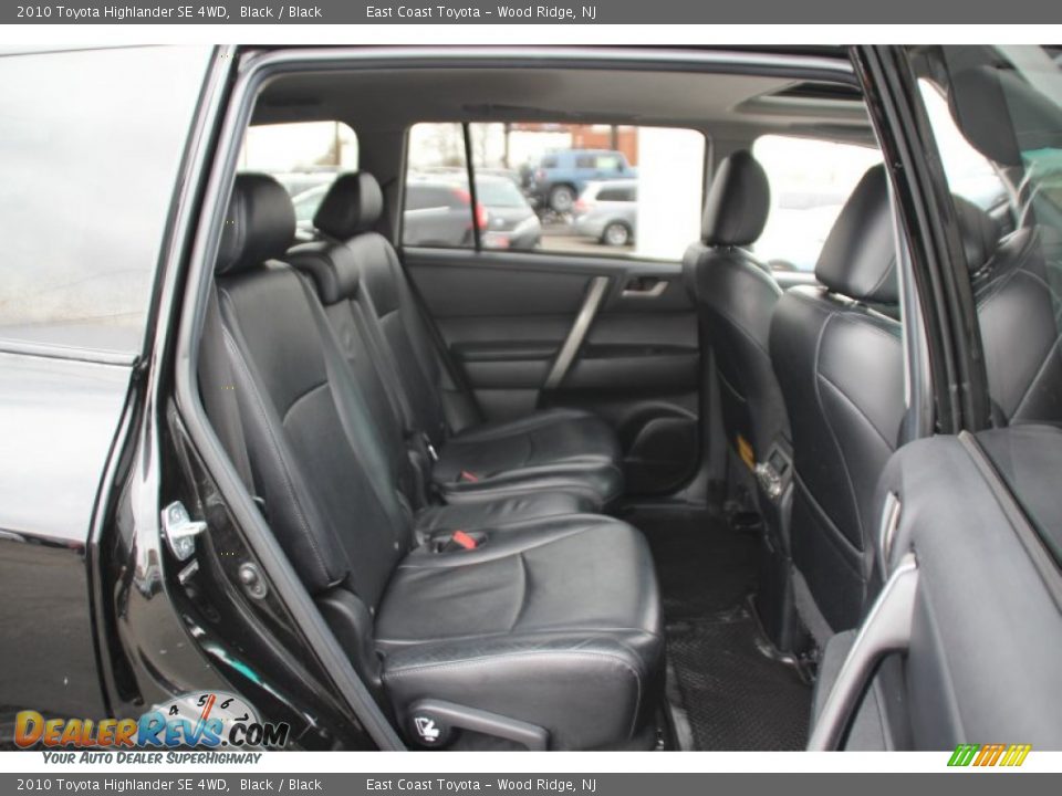 2010 Toyota Highlander SE 4WD Black / Black Photo #22