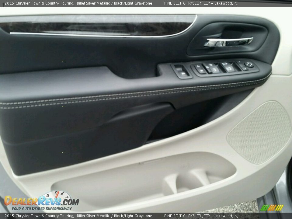 2015 Chrysler Town & Country Touring Billet Silver Metallic / Black/Light Graystone Photo #8