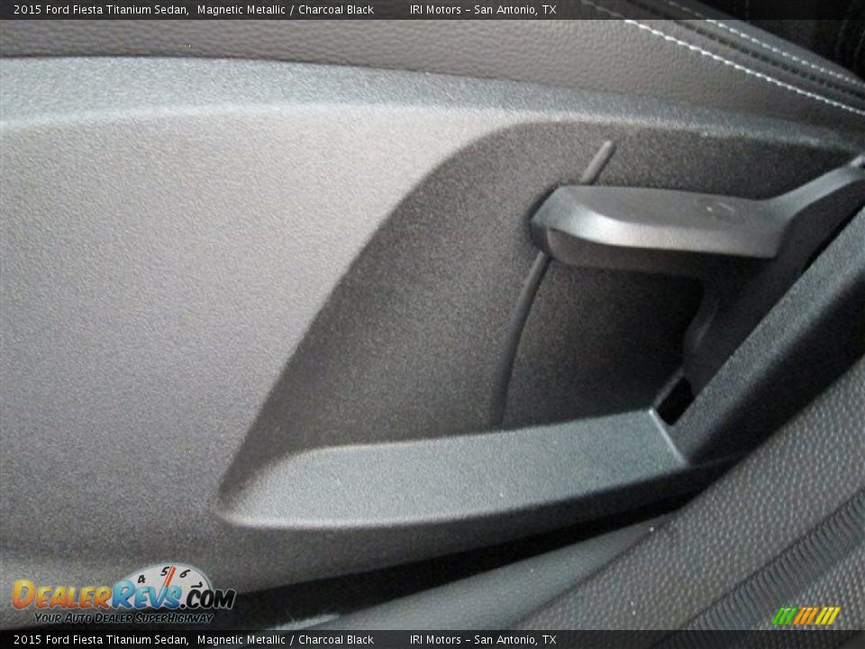 2015 Ford Fiesta Titanium Sedan Magnetic Metallic / Charcoal Black Photo #14