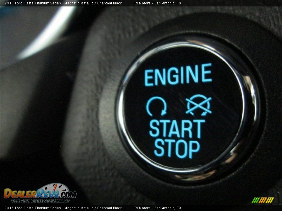 2015 Ford Fiesta Titanium Sedan Magnetic Metallic / Charcoal Black Photo #21