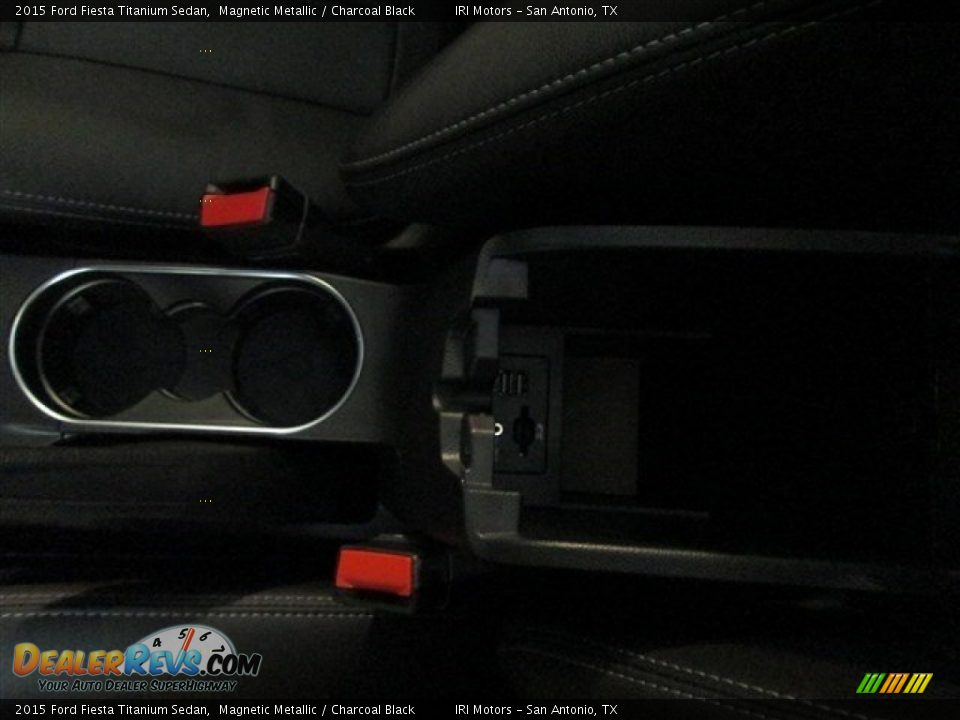 2015 Ford Fiesta Titanium Sedan Magnetic Metallic / Charcoal Black Photo #22