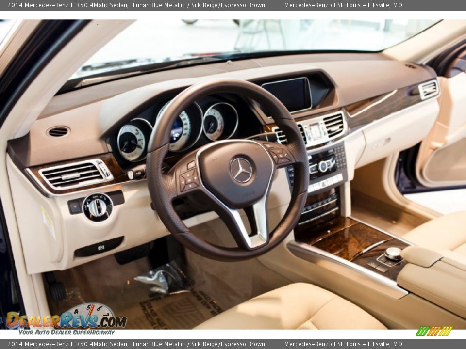 2014 Mercedes-Benz E 350 4Matic Sedan Lunar Blue Metallic / Silk Beige/Espresso Brown Photo #19