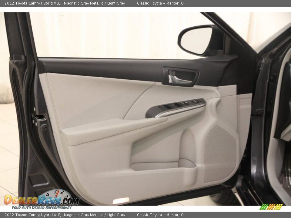 2012 Toyota Camry Hybrid XLE Magnetic Gray Metallic / Light Gray Photo #4