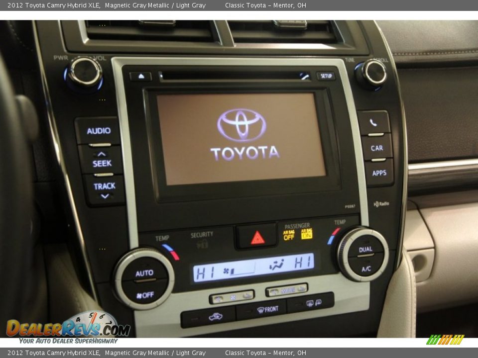 2012 Toyota Camry Hybrid XLE Magnetic Gray Metallic / Light Gray Photo #10