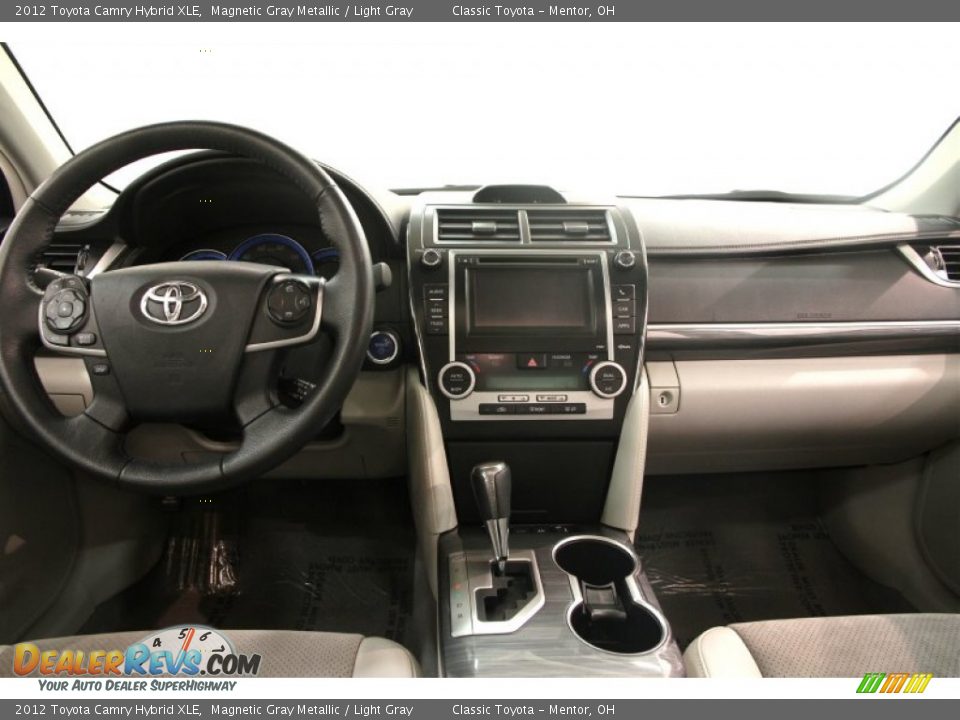 2012 Toyota Camry Hybrid XLE Magnetic Gray Metallic / Light Gray Photo #27