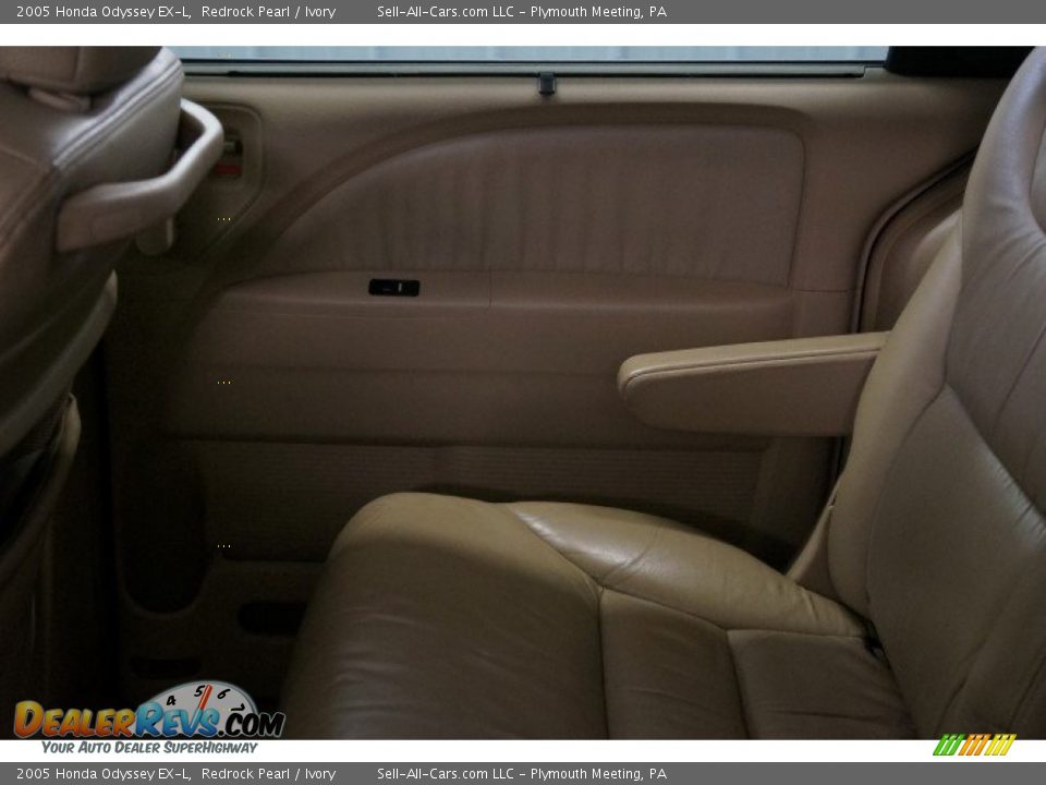 2005 Honda Odyssey EX-L Redrock Pearl / Ivory Photo #16