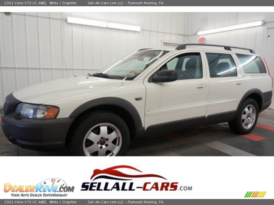 2001 Volvo V70 XC AWD White / Graphite Photo #1