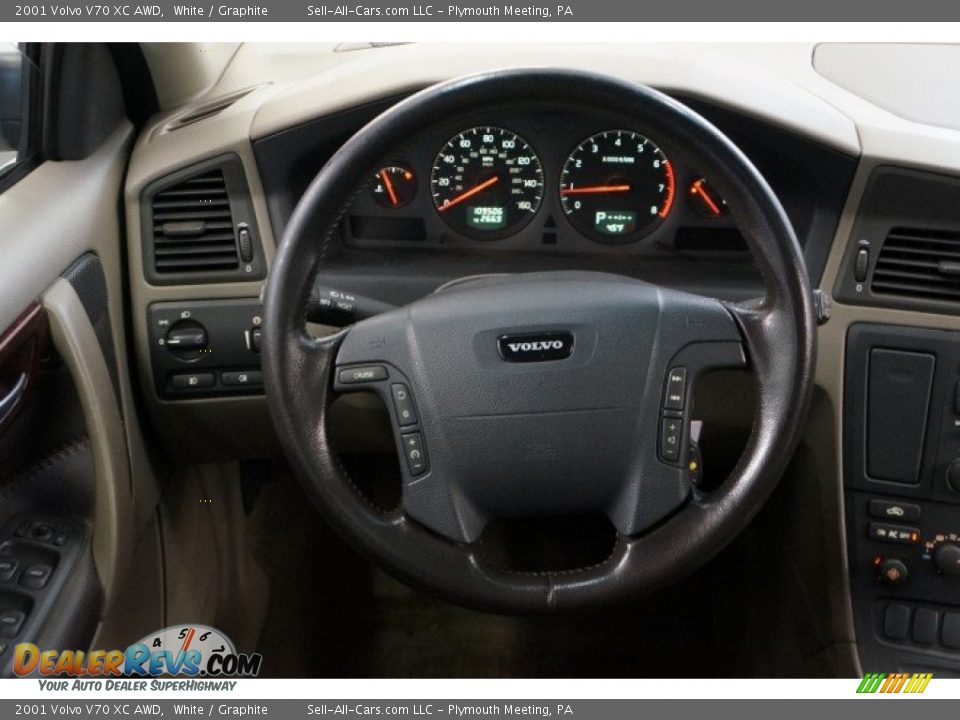 2001 Volvo V70 XC AWD White / Graphite Photo #24