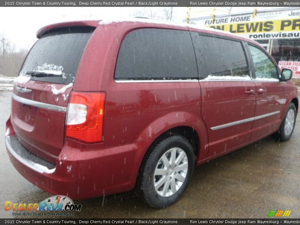 2015 Chrysler Town & Country Touring Deep Cherry Red Crystal Pearl / Black/Light Graystone Photo #5