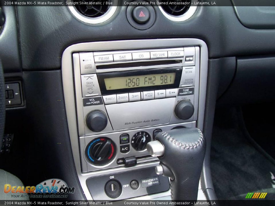 2004 Mazda MX-5 Miata Roadster Sunlight Silver Metallic / Blue Photo #14