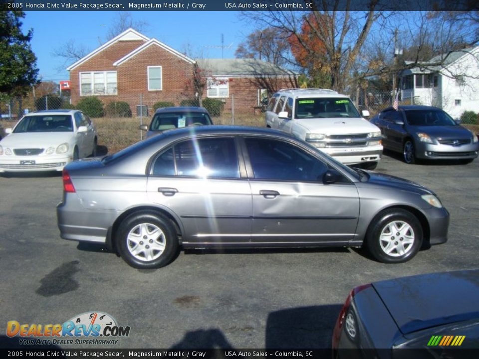 2005 Honda Civic Value Package Sedan Magnesium Metallic / Gray Photo #4