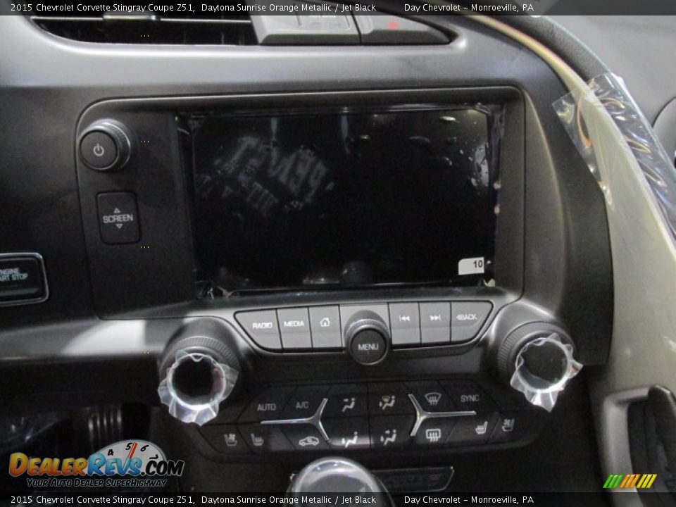 Controls of 2015 Chevrolet Corvette Stingray Coupe Z51 Photo #14