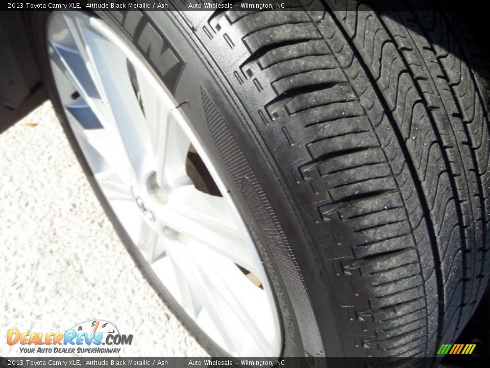 2013 Toyota Camry XLE Attitude Black Metallic / Ash Photo #9