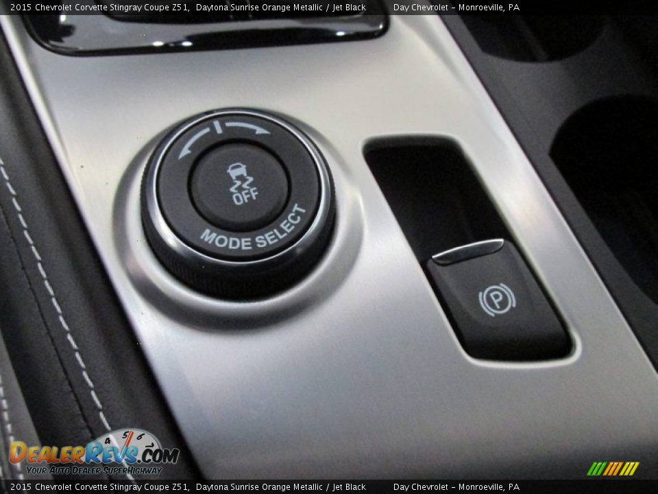 Controls of 2015 Chevrolet Corvette Stingray Coupe Z51 Photo #15