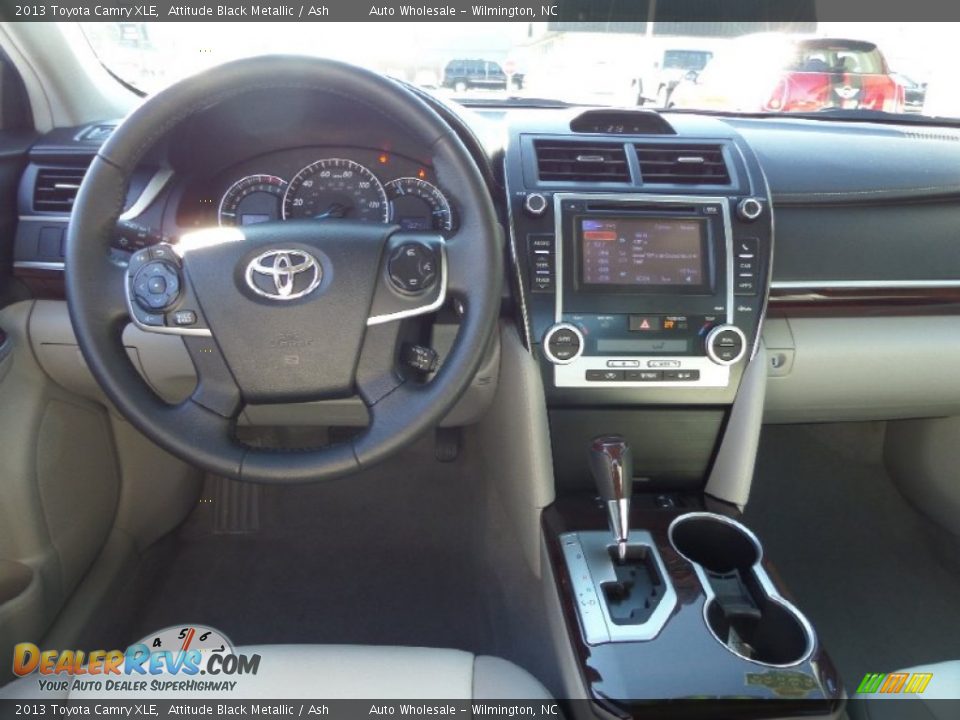 2013 Toyota Camry XLE Attitude Black Metallic / Ash Photo #16