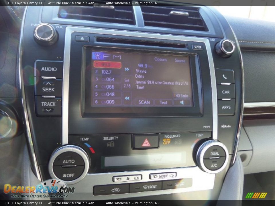 2013 Toyota Camry XLE Attitude Black Metallic / Ash Photo #18