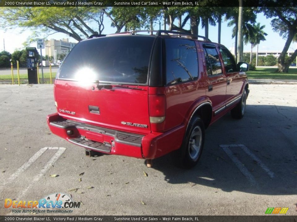 2000 Chevrolet Blazer LS Victory Red / Medium Gray Photo #4