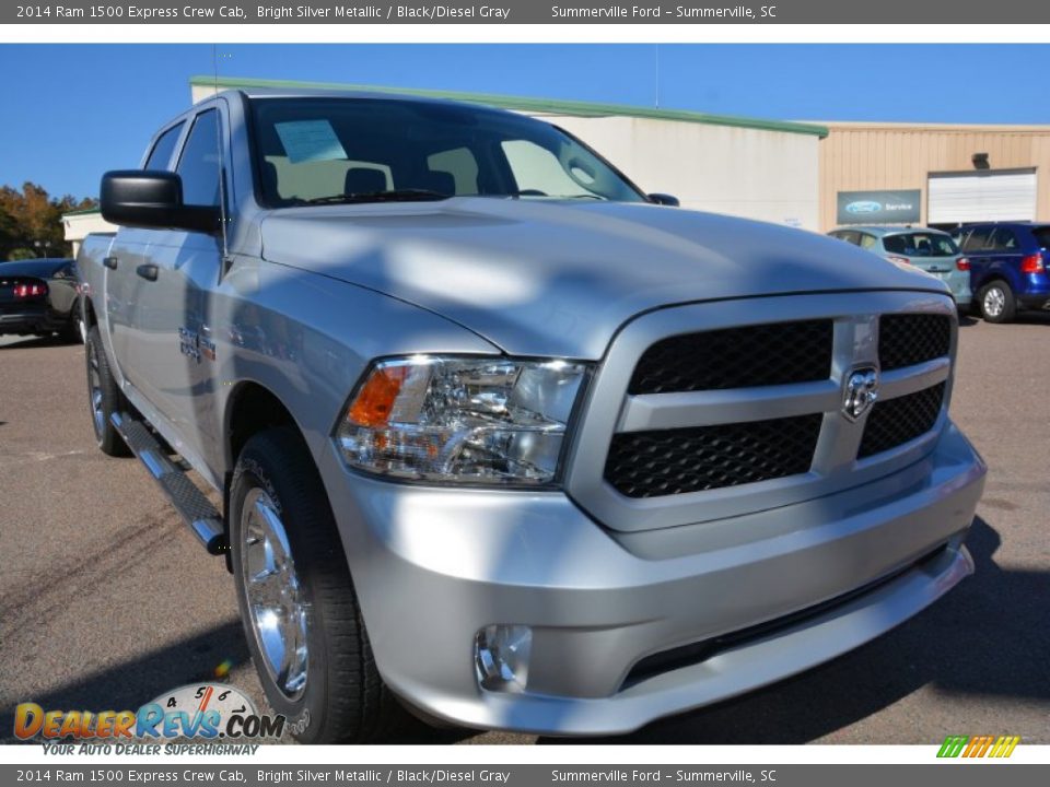 2014 Ram 1500 Express Crew Cab Bright Silver Metallic / Black/Diesel Gray Photo #1