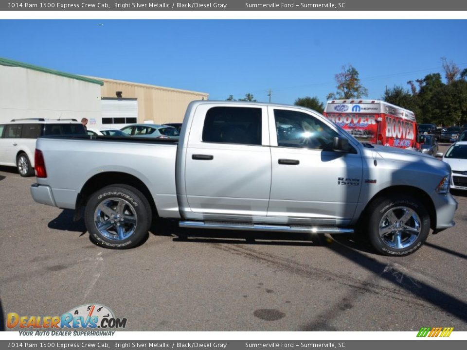 2014 Ram 1500 Express Crew Cab Bright Silver Metallic / Black/Diesel Gray Photo #2