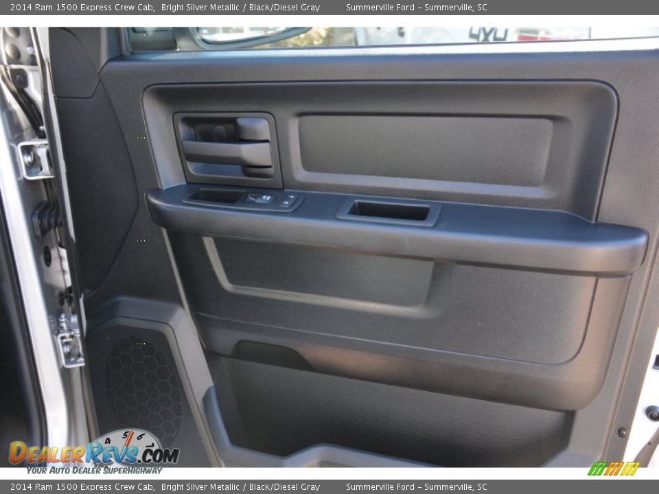 2014 Ram 1500 Express Crew Cab Bright Silver Metallic / Black/Diesel Gray Photo #21