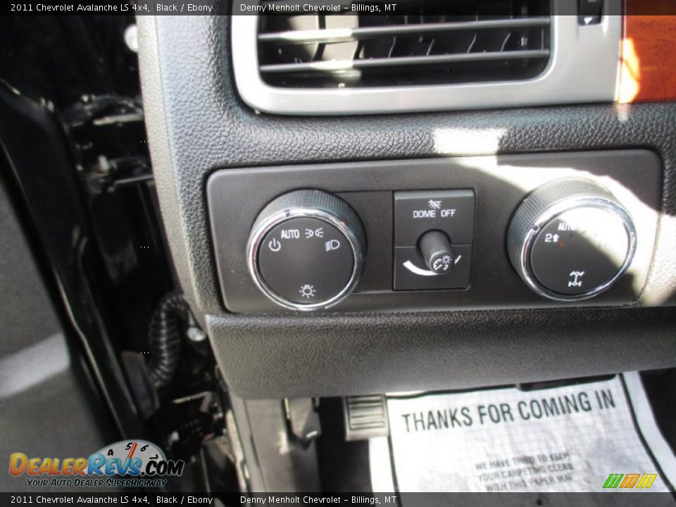 2011 Chevrolet Avalanche LS 4x4 Black / Ebony Photo #14