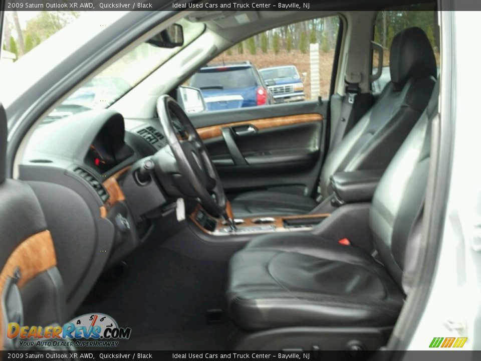 2009 Saturn Outlook XR AWD Quicksilver / Black Photo #27