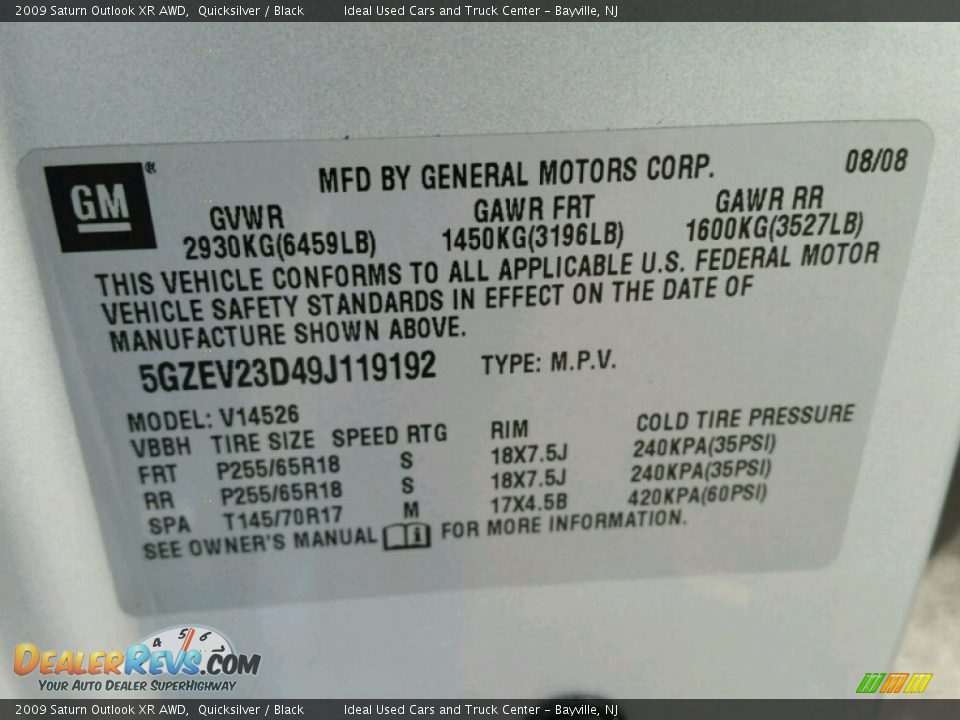 2009 Saturn Outlook XR AWD Quicksilver / Black Photo #28