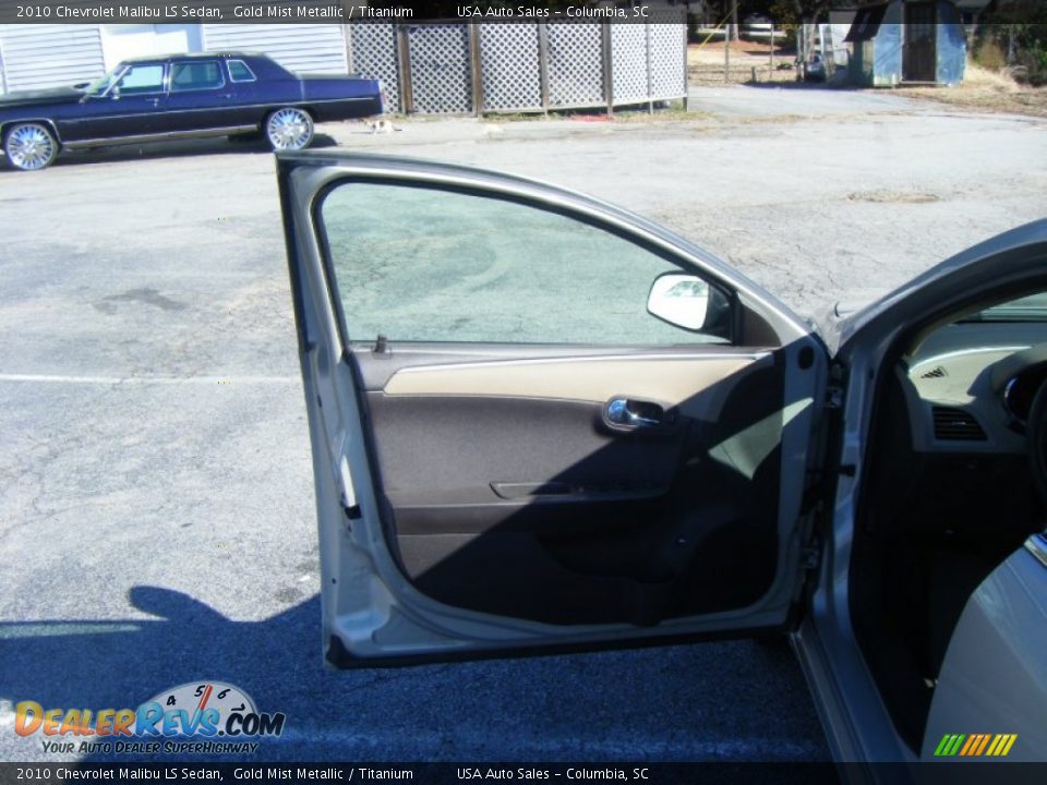2010 Chevrolet Malibu LS Sedan Gold Mist Metallic / Titanium Photo #9