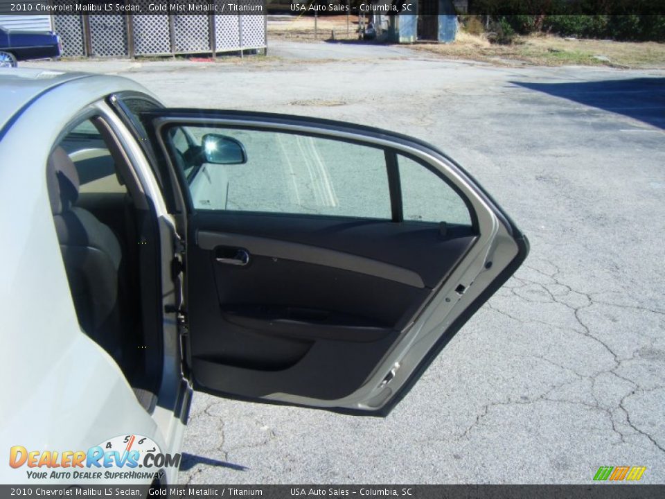 2010 Chevrolet Malibu LS Sedan Gold Mist Metallic / Titanium Photo #15