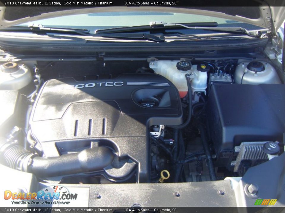 2010 Chevrolet Malibu LS Sedan Gold Mist Metallic / Titanium Photo #20