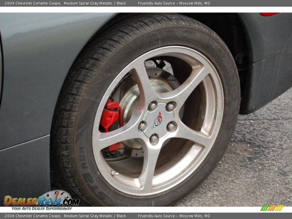 2004 Chevrolet Corvette Coupe Wheel Photo #9
