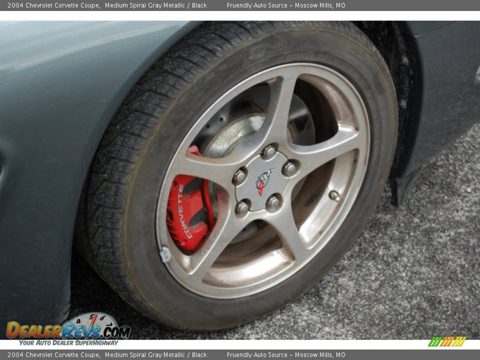 2004 Chevrolet Corvette Coupe Medium Spiral Gray Metallic / Black Photo #14