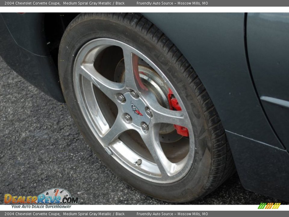 2004 Chevrolet Corvette Coupe Medium Spiral Gray Metallic / Black Photo #15