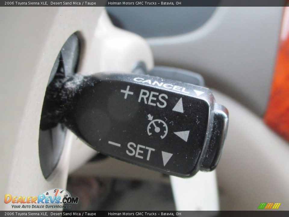 2006 Toyota Sienna XLE Desert Sand Mica / Taupe Photo #13
