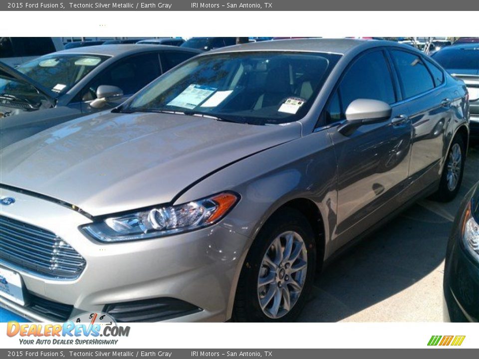 2015 Ford Fusion S Tectonic Silver Metallic / Earth Gray Photo #15