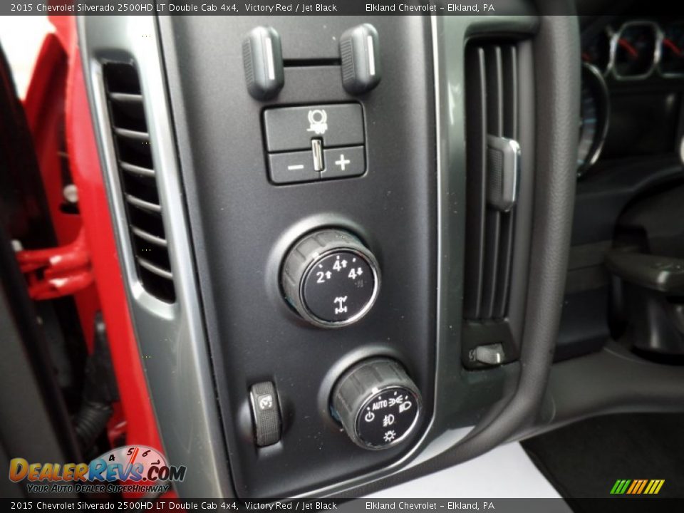 2015 Chevrolet Silverado 2500HD LT Double Cab 4x4 Victory Red / Jet Black Photo #36