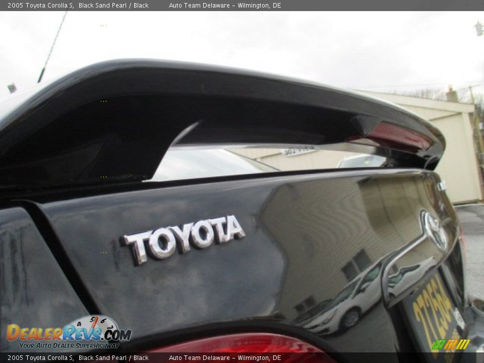 2005 Toyota Corolla S Black Sand Pearl / Black Photo #28