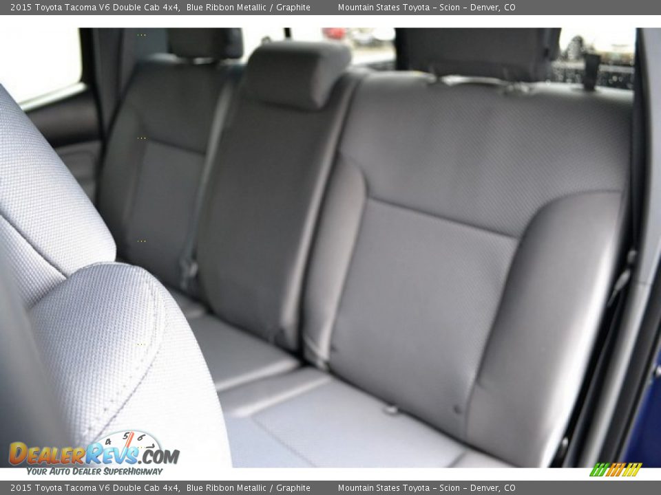2015 Toyota Tacoma V6 Double Cab 4x4 Blue Ribbon Metallic / Graphite Photo #7