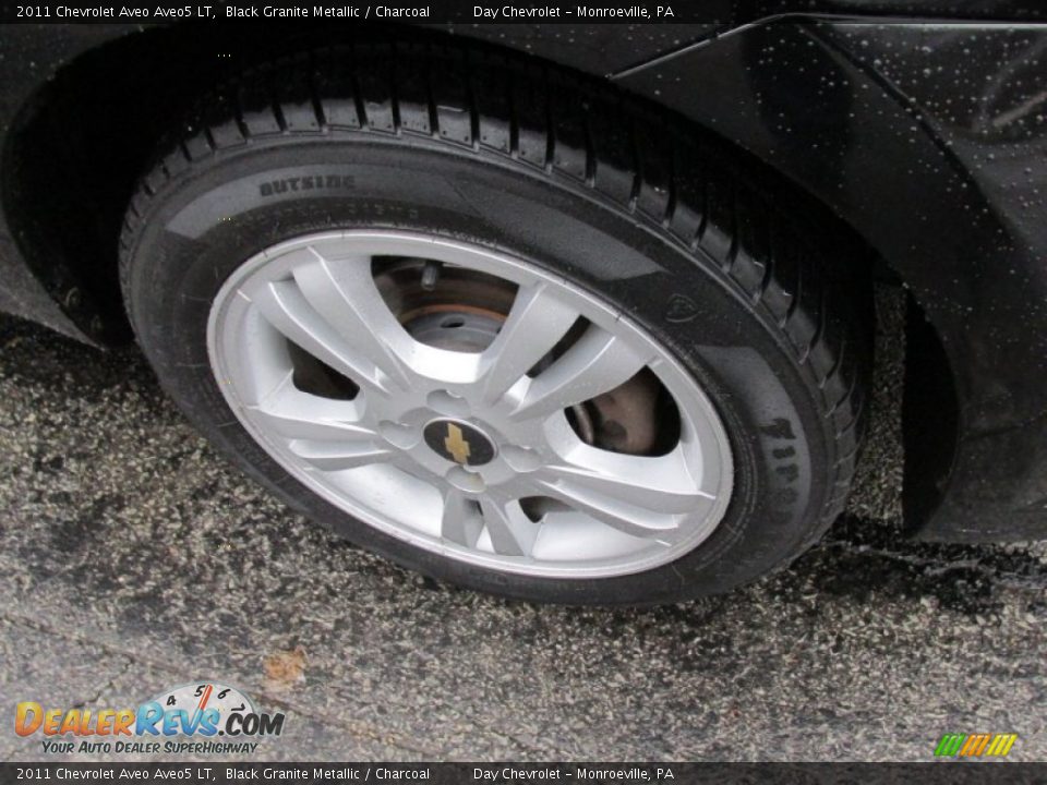 2011 Chevrolet Aveo Aveo5 LT Black Granite Metallic / Charcoal Photo #14