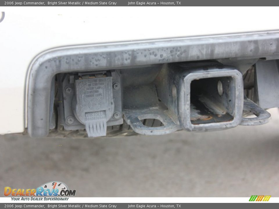 2006 Jeep Commander Bright Silver Metallic / Medium Slate Gray Photo #17