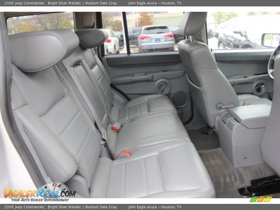 2006 Jeep Commander Bright Silver Metallic / Medium Slate Gray Photo #19