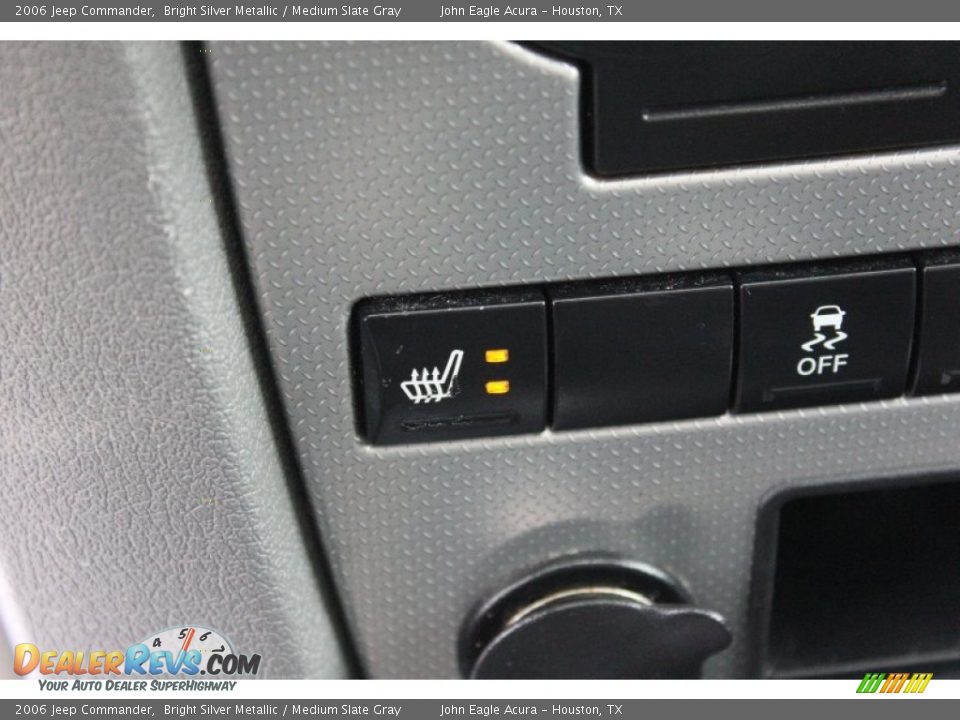 2006 Jeep Commander Bright Silver Metallic / Medium Slate Gray Photo #32