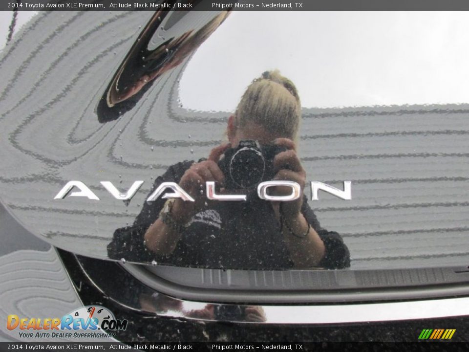 2014 Toyota Avalon XLE Premium Attitude Black Metallic / Black Photo #14